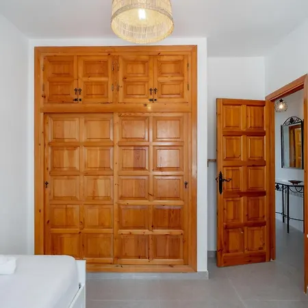 Sofia Seaview Dreamscape *